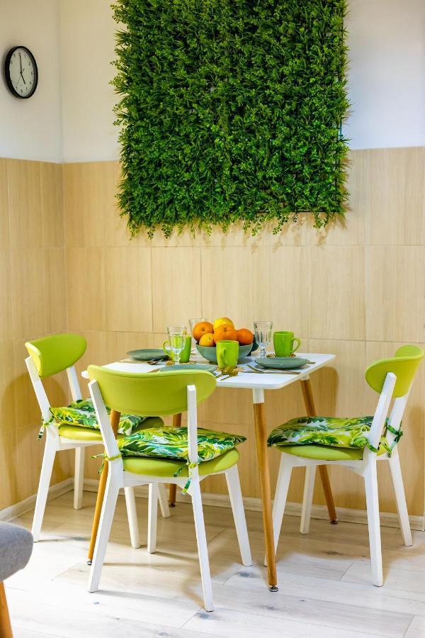 Bv Apartments Green Liov Exterior foto